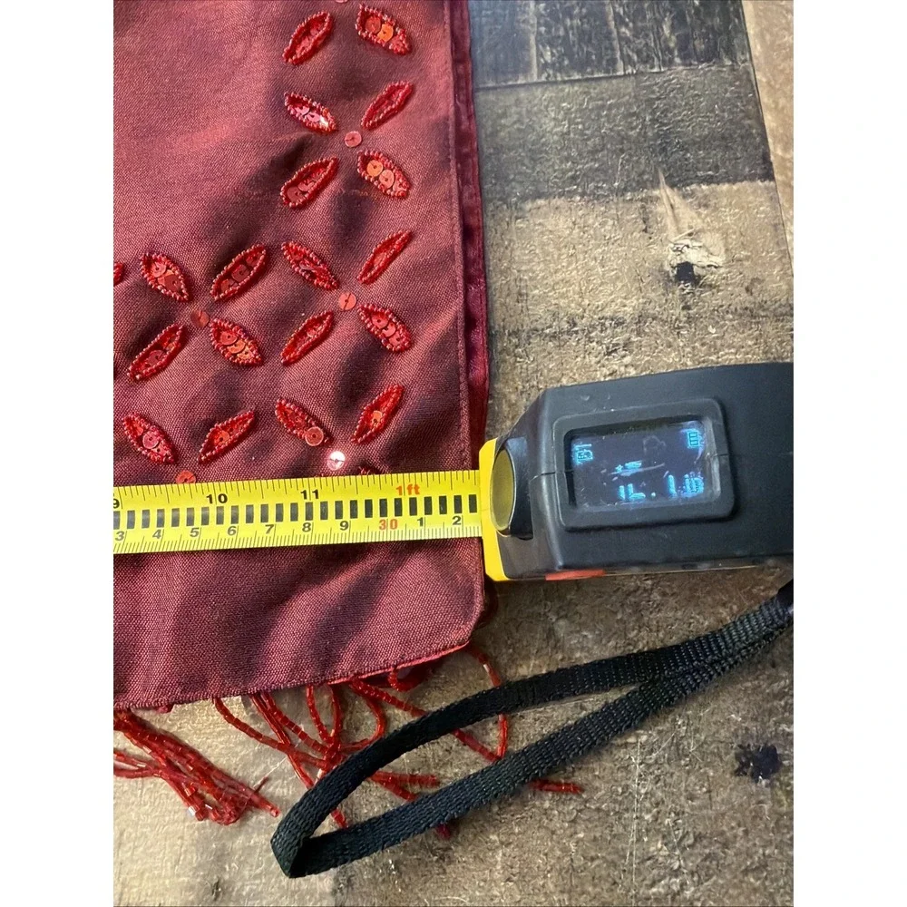 VTG Soft‎ Impressions Burgundy Red Beaded Poinsettia Table Runner 76x12.8
